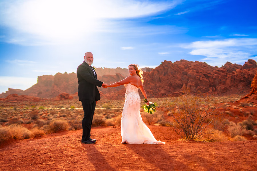 Couple at Valley of Fire rock formation